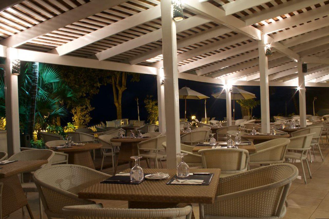 Savannah Beach Бриджтаун Екстериор снимка